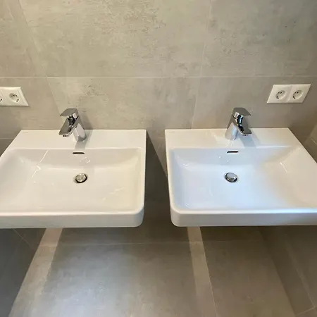 Apartment Felseck 1 *